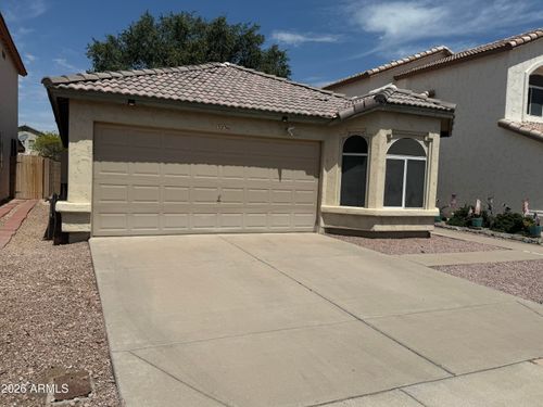 3236 E Kerry Ln, Phoenix, AZ, 85050-6364 | Card Image