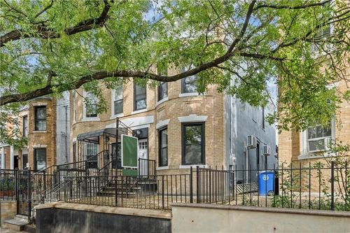 371 Grant Ave, Brooklyn, NY, 11208-3027 | Card Image