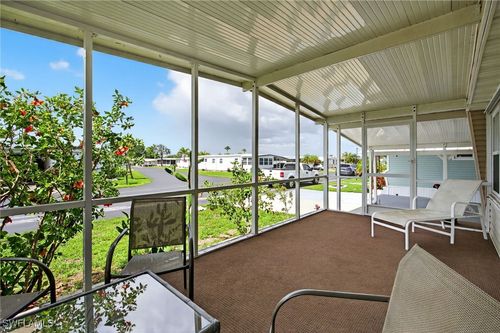 e71-71 Enchanting Blvd, NAPLES, FL, 34112-6252 | Card Image