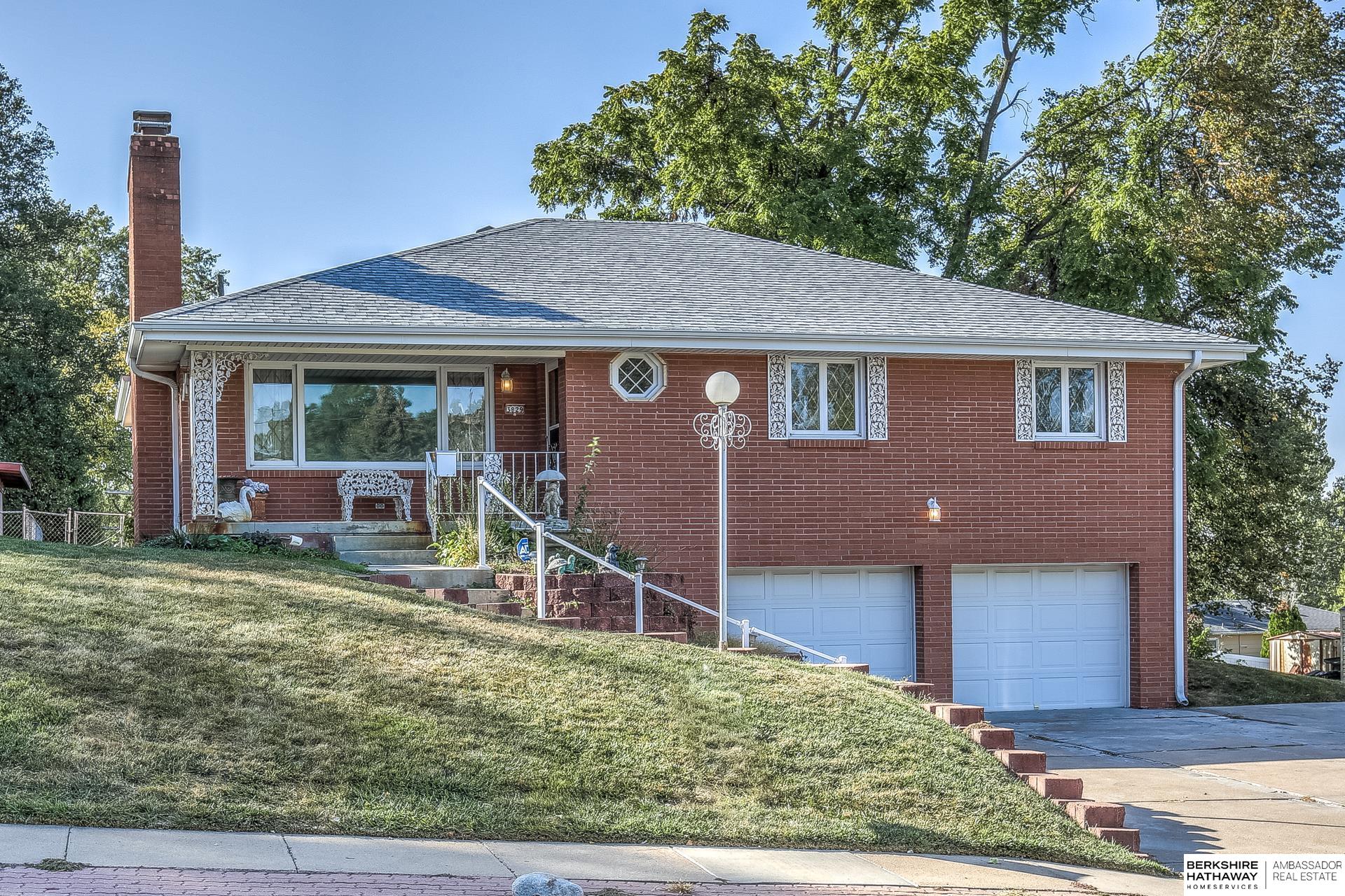 Harrison St, Bellevue, NE 68147