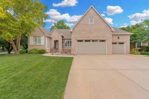 1272 N Hickory Creek Ct, Wichita, KS, 67235 | Card Image