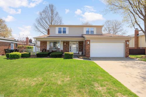 14360 Kerner Dr, Sterling Heights, MI, 48313-2133 | Card Image