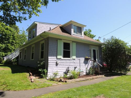 182 Short Beach Rd, Branford, CT, 06405-4931 | Card Image