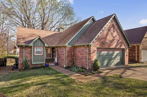 382 Booth Ln, Collierville, TN, 38017-2357 | Card Image