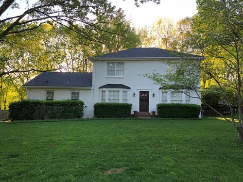 216 Pebble Glen Dr, Franklin, TN, 37064-2911 | Card Image