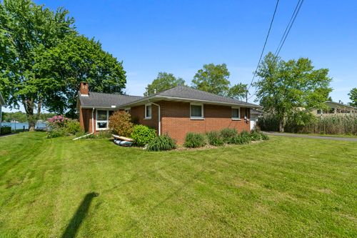 10756 Aldina Dr, Conneaut Lake, PA, 16316-2712 | Card Image