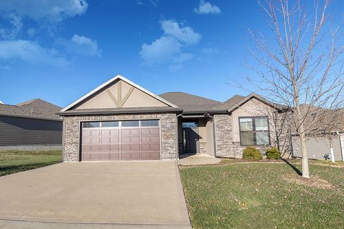 4202 Meadow View Dr, Columbia, MO, 65201-4515 | Card Image