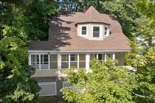162 Clark St, Newton, MA, 02459-2460 | Card Image