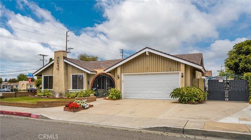 915 E La Veta Avenue, Orange, CA, 92866 | Card Image