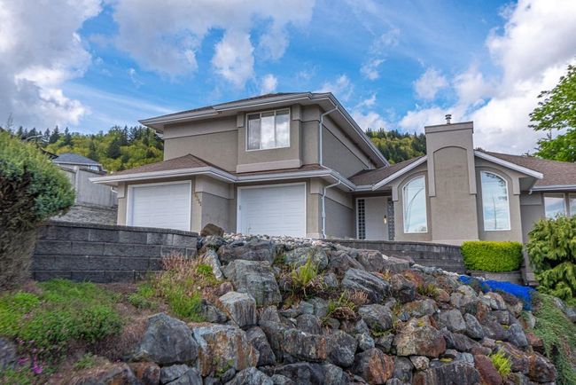 36111 Spyglass Lane, House other with 9 bedrooms, 6 bathrooms and 9 parking in Abbotsford BC | Image 3
