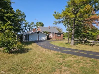 6221 N County Road 200 W, House other with 2 bedrooms, 2 bathrooms and null parking in Middletown IN | Image 1