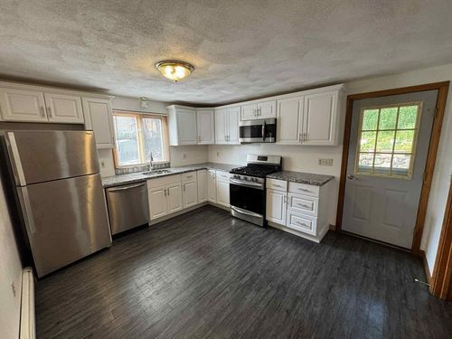 255b-255 Fenno St, Revere, MA, 02151-3850 | Card Image