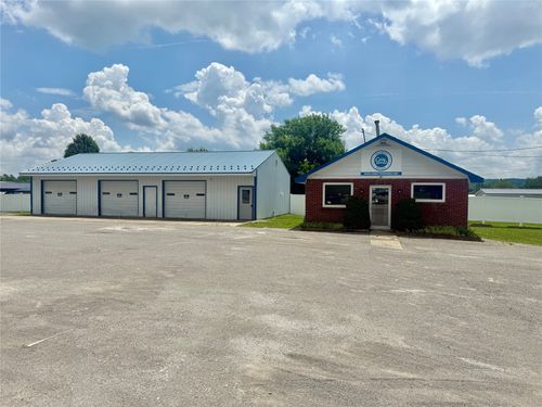 710 E Columbus Ave, Corry, PA, 16407-9023 | Card Image