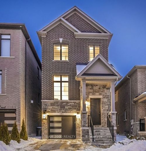 5 Velia Crt, Woodbridge, ON, L4H4S5 | Card Image