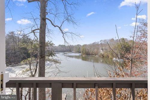 278 Valerie Ln, LUSBY, MD, 20657-2743 | Card Image