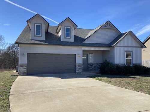 602 Alvin Rd, Clarksville, TN, 37042-2796 | Card Image