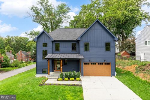 2701 Blaine Dr, CHEVY CHASE, MD, 20815-3041 | Card Image