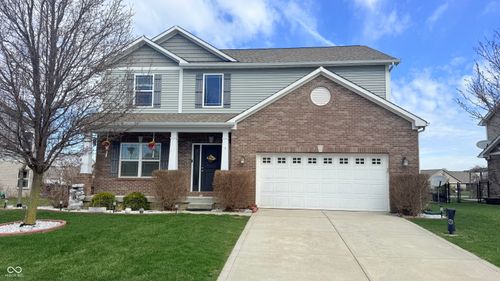 4674 Chert Dr, New Palestine, IN, 46163-6300 | Card Image