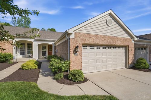 1172 Shayler Woods Dr, Batavia, OH, 45103-2684 | Card Image