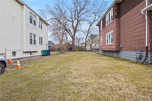 2332 S Park Ave, Buffalo, NY, 14220-2608 | Card Image