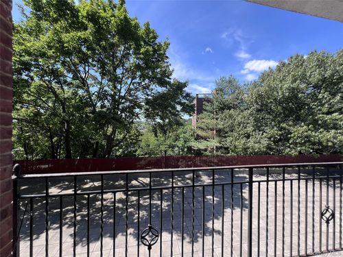 2b-280 Collins Ave, Mount Vernon, NY, 10552-1709 | Card Image