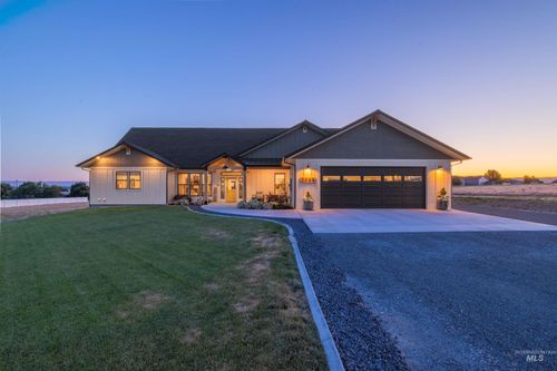 2044 Vinifera Blvd, Lewiston, ID, 83501-1720 | Card Image