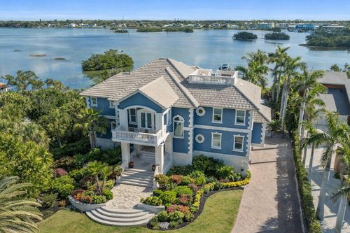 144 N Casey Key Rd, OSPREY, FL, 34229-9704 | Card Image