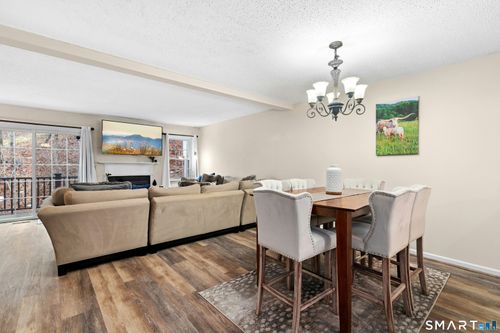 unit-19-3-55 Mill Plain Rd, Danbury, CT, 06811-5159 | Card Image