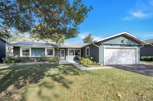 1317 Cumberland Cir E, Elk Grove Village, IL, 60007-3803 | Card Image
