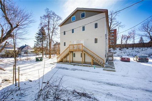 5 Front St, London, ON, N6C1K4 | Card Image