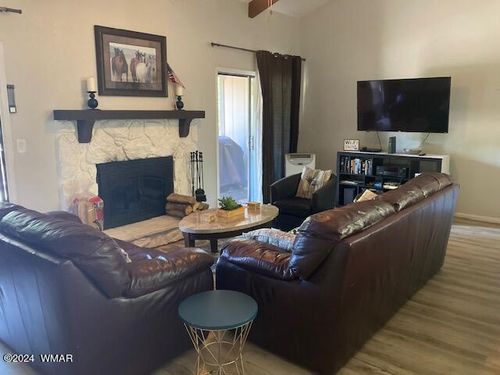 2670 Snow Slope Way, Pinetop, AZ, 85935-8148 | Card Image