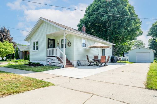 857 Saint Joseph St, South Haven, MI, 49090-1262 | Card Image