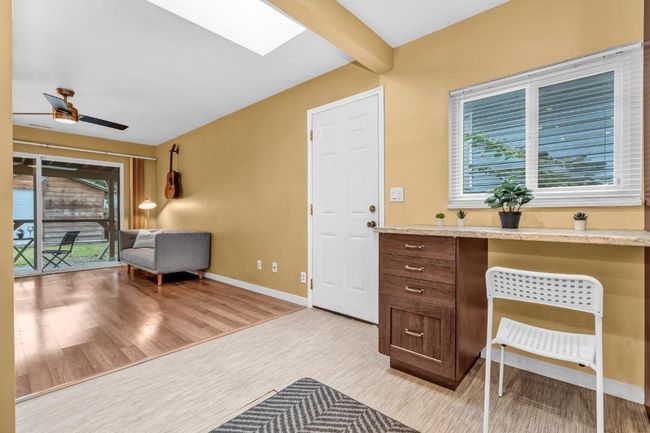 3356 Edinburgh St, House other with 2 bedrooms, 2 bathrooms and 4 parking in Port Coquitlam BC | Image 9
