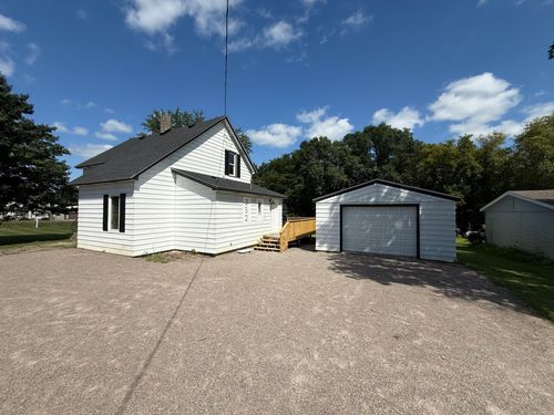 352 Friedman St N, Eden Valley, MN, 55329-1632 | Card Image