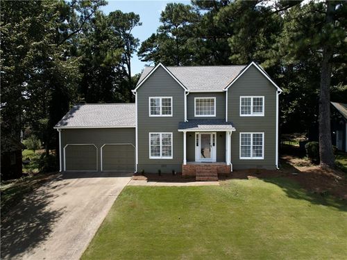 994 Coach House Dr, Tucker, GA, 30084-1563 | Card Image