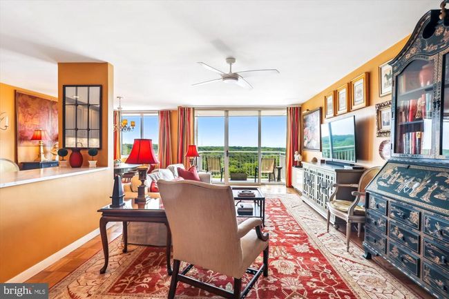 APT-1632 - 3001 Veazey Ter Nw, Condo with 2 bedrooms, 2 bathrooms and null parking in WASHINGTON DC | Image 4
