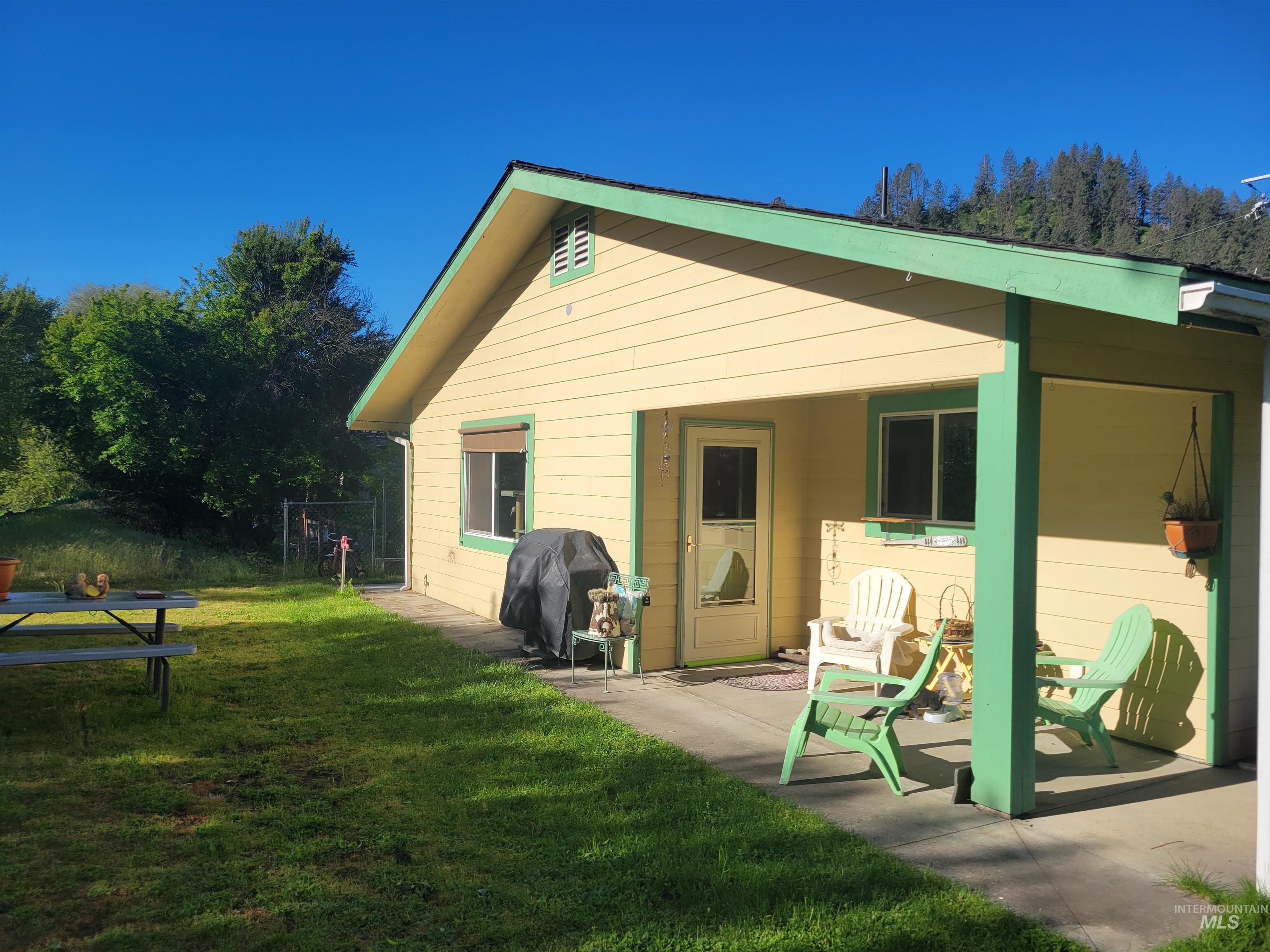 Thenon St, Kooskia, ID 83539