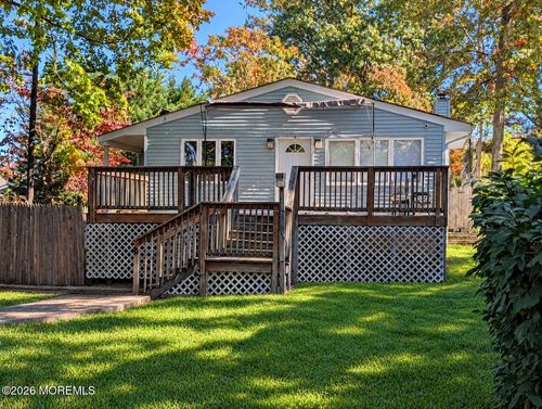215 Miller Rd, Lakewood, NJ, 08701-2336 | Card Image