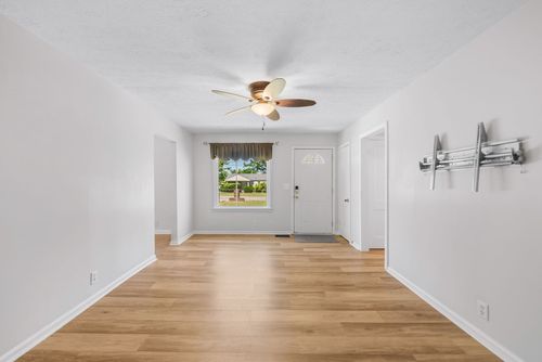193 Empire Dr, Nashville, TN, 37211-3403 | Card Image