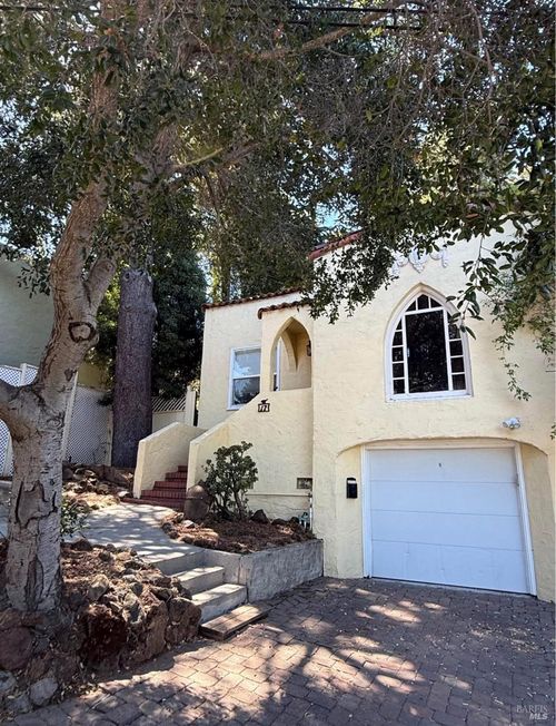 17 Romine Way, Vallejo, CA, 94591 | Card Image