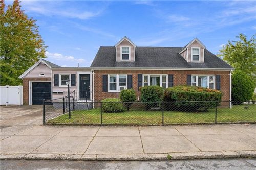 69 Bellevue Ave, Pawtucket, RI, 02861-2405 | Card Image
