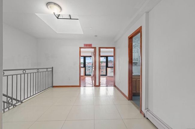 4A - 84-09 Queens Blvd, Condo with 3 bedrooms, 2 bathrooms and null parking in Elmhurst NY | Image 6