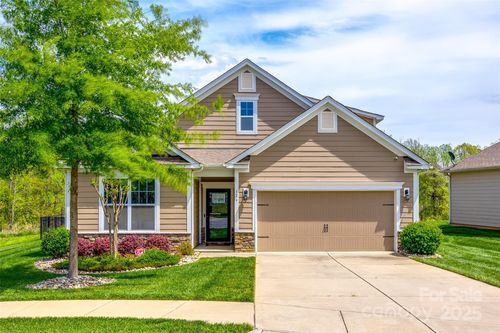 124 Rosebay Dr, Mooresville, NC, 28117-0070 | Card Image