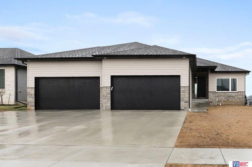 443 Deep Water Dr, Lincoln, NE, 68527-2524 | Card Image