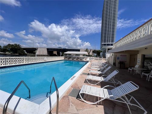 apt-426-1817 S Ocean Dr, Hallandale Beach, FL, 33009-4980 | Card Image