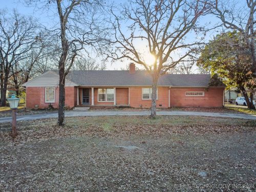 1911 Parkview Drive, Okmulgee, OK, 74447 | Card Image