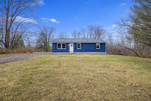 78 South Ave, Manchester, NY, 14504-9731 | Card Image