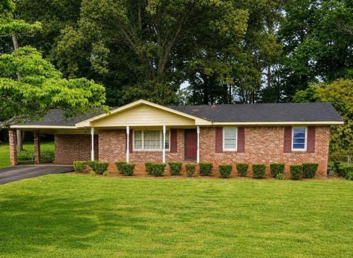 2749 Hutch Dr, Decatur, GA, 30034-2410 | Card Image