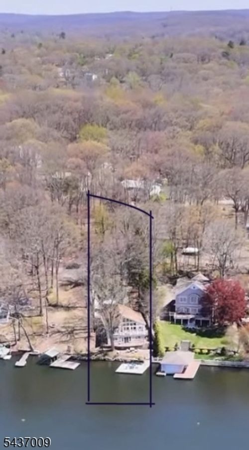 5 Oneida Ave, Hopatcong, NJ, 07843-1946 | Card Image