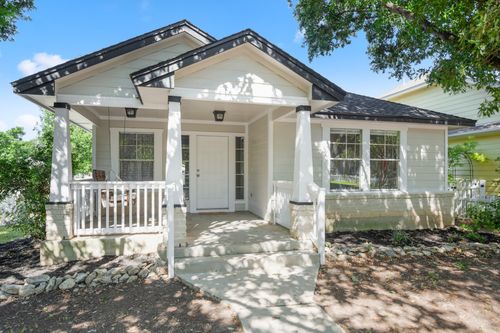 151 Sampson, Kyle, TX, 78640-4313 | Card Image